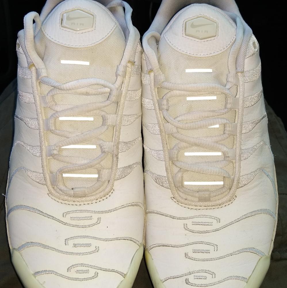 Nike Air Max Plus Triple White